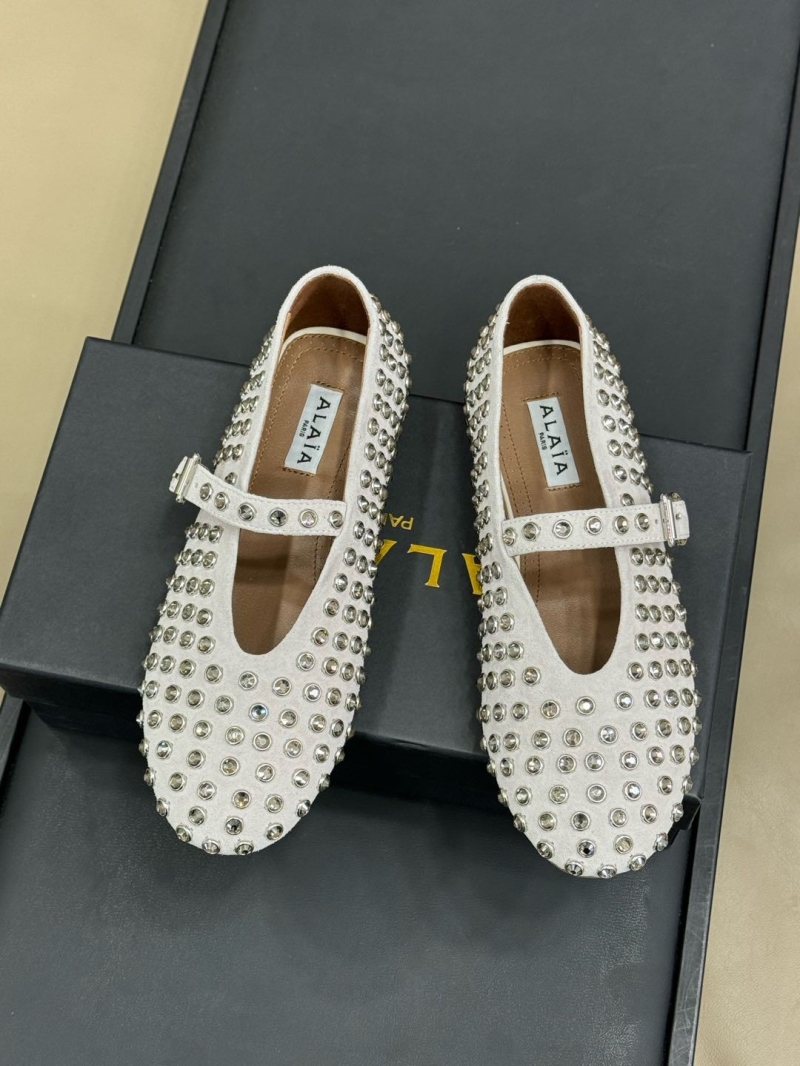 Alaia Flat Shoes